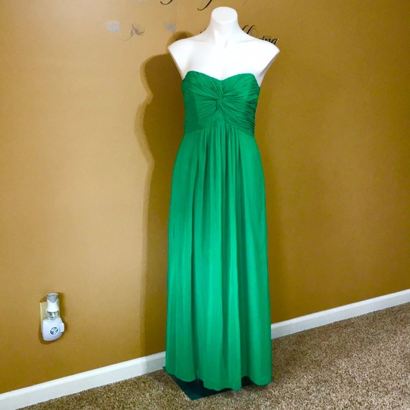 Dessy Prom/Bridesmaid Dress in Pantone Green - Picture 6 of 16